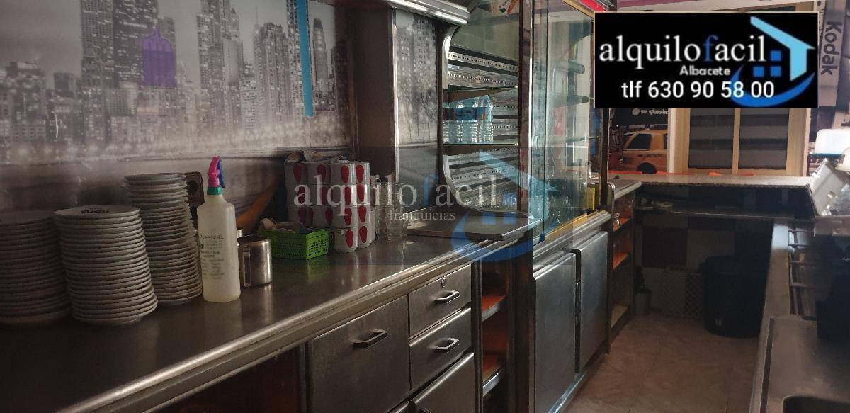 Alquiler Bar Cafeteria en San Pablo Albacete 450 € 50 m²